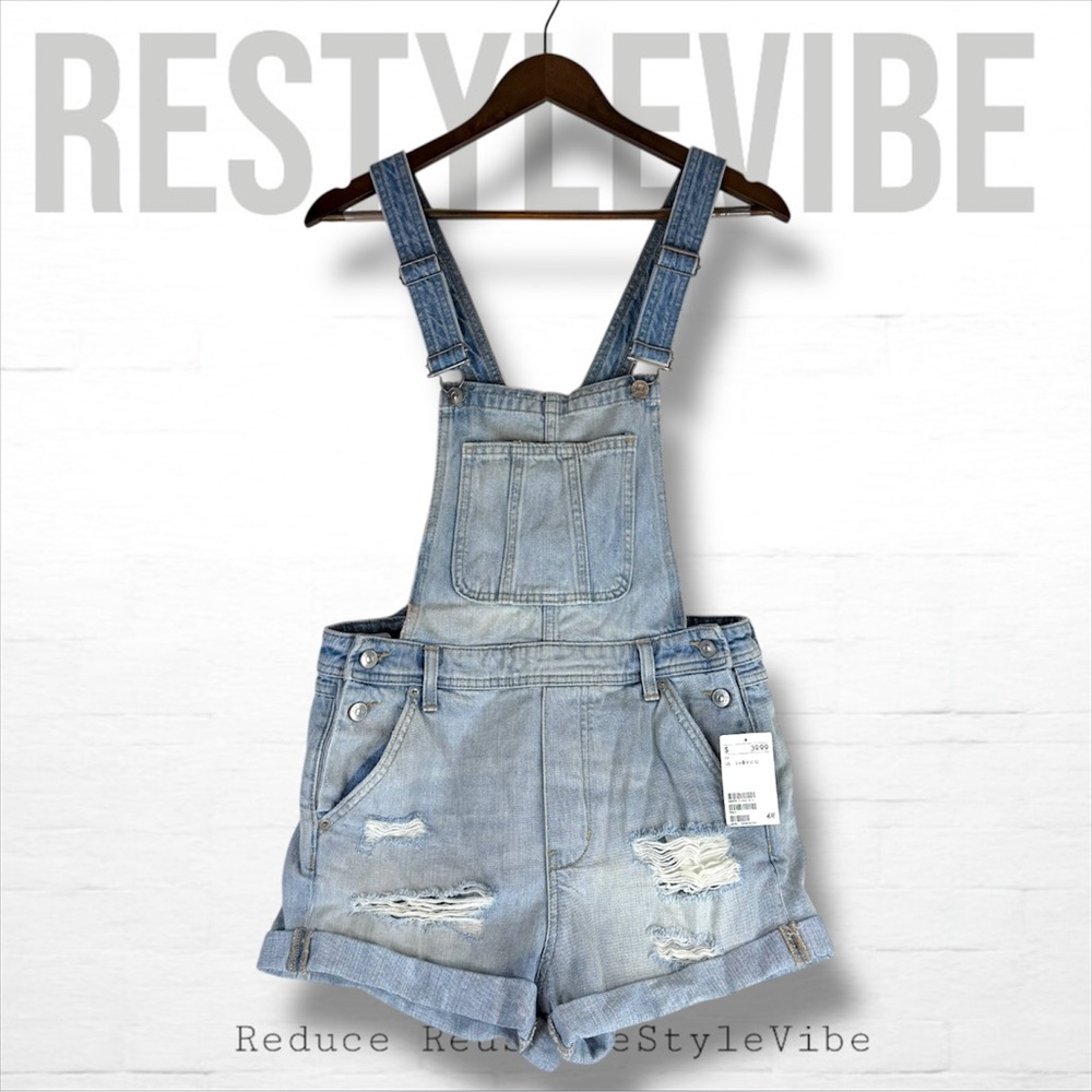 DIVIDED x H&M Women’s Size 6 Bib Overalls Denim Jean Shorts NWT Destructed NEW